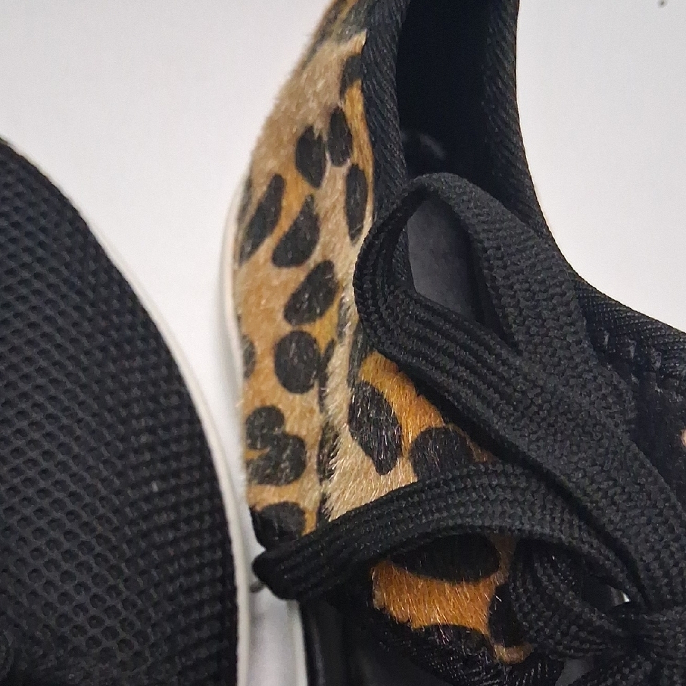 Chic Leopard and Black Women's Sneakers - Picture 2 of 8